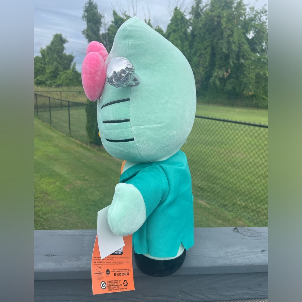 NWT! Halloween HELLO KITTY FRANKENSTEIN Greeter - Picture 5 of 16